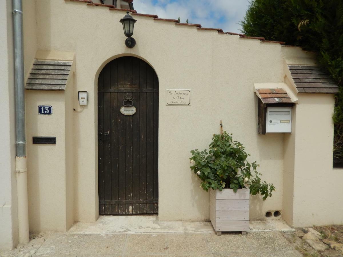 Bed and Breakfast La Cordonnerie de Réau Exterior foto