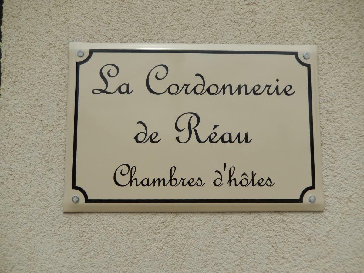 Bed and Breakfast La Cordonnerie de Réau Exterior foto
